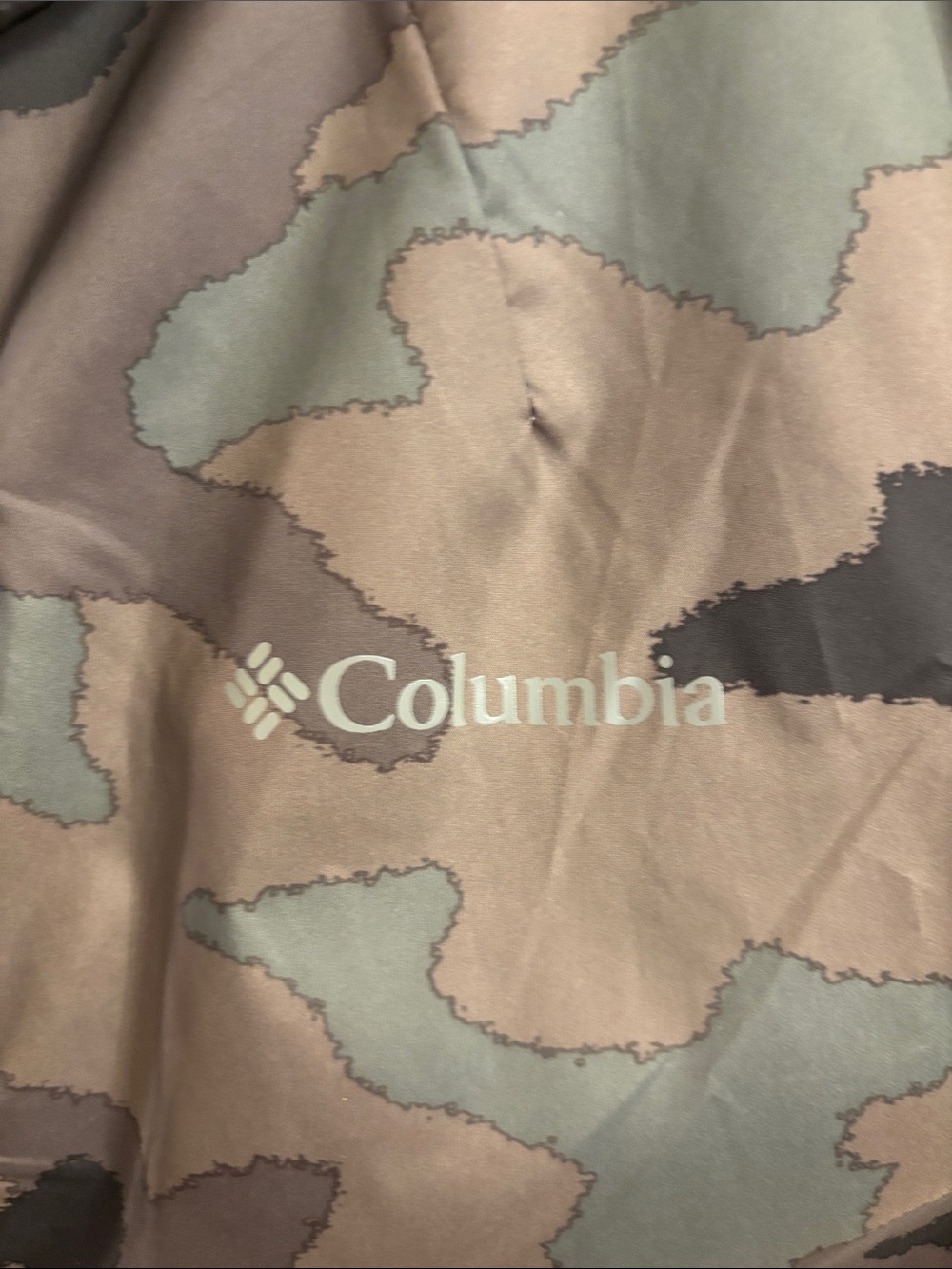 Columbia women’s Camo Hooded Rain Jacket - Green/Brown/Black - Picture 3 of 7